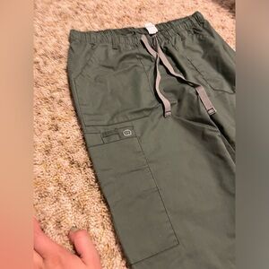 Wonder, wink size, tall, medium, olive, green scrubs, barely used